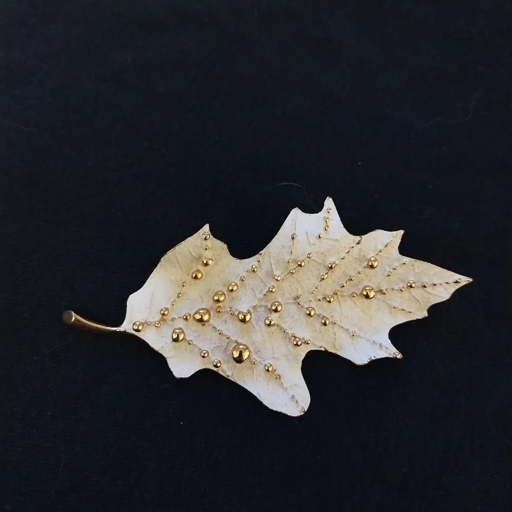 Leaf jewelry lot